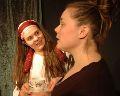 alexandra und eva odri in hannah & maude