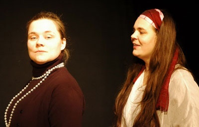 alexandra und eva odri in hannah & maude